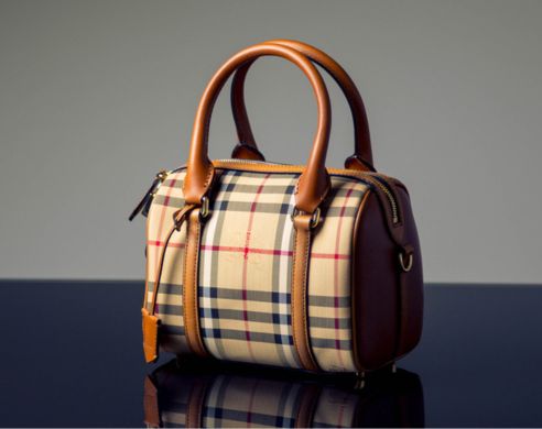 Classic Burberry Design Small Doctor Bag